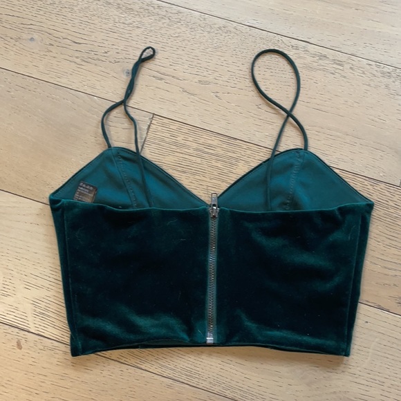 Topshop Velvet Emerald Crop Top Size Us 2/Uk6 - Picture 2 of 3